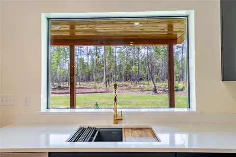 Kitchen - 312 Lodge Pole Way, Libby, MT 59923 photo 4 of 4