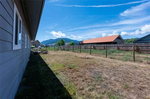 Exterior - 325 E Lynch St, Plains, MT 59859 photo 6 of 6