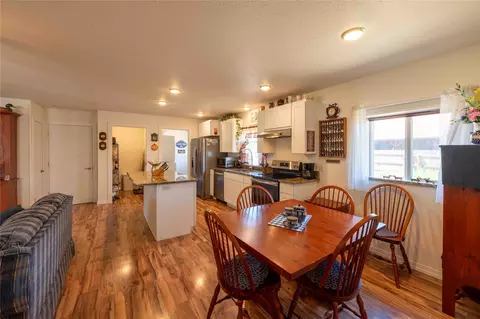 Dining - 325 E Lynch St, Plains, MT 59859 photo 1 of 1