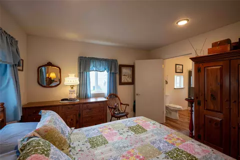 Bedroom - 325 E Lynch St, Plains, MT 59859 photo 2 of 3