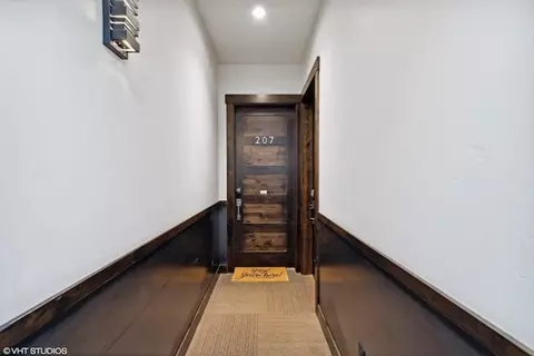 Entry Way - 214 E 2nd St #207, Whitefish, MT 59937 photo 3 of 4