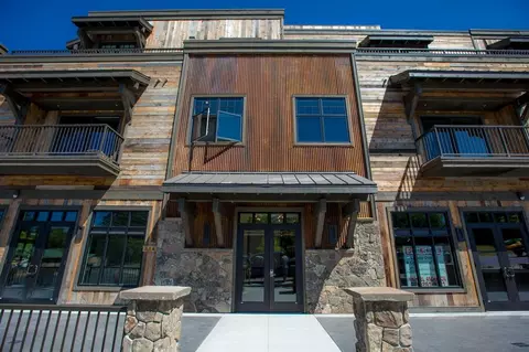 Exterior - 214 E 2nd St #207, Whitefish, MT 59937 photo 3 of 5