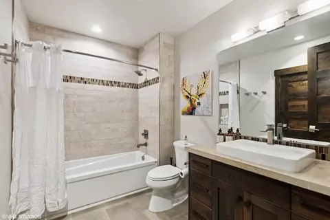 Bath - 214 E 2nd St #207, Whitefish, MT 59937 photo 1 of 1
