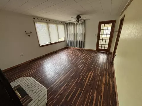 Living - 415 3rd St S, Sunburst, MT 59482 photo 1 of 4