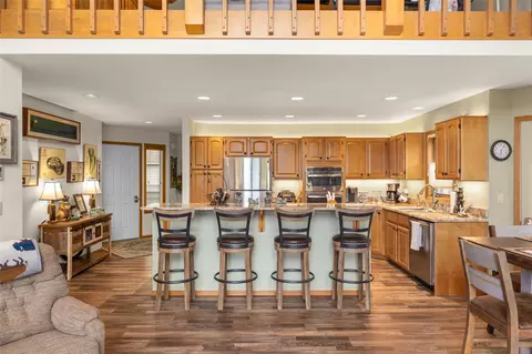 Kitchen - 183 Golf Ter #A, Bigfork, MT 59911 photo 7 of 8