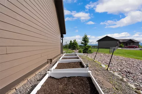 Exterior - 67 Double Eagle Ct, Kalispell, MT 59901 photo 12 of 13