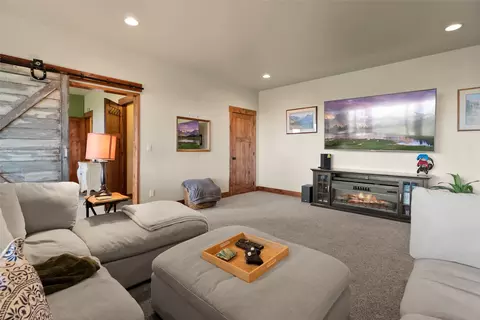Living - 67 Double Eagle Ct, Kalispell, MT 59901 photo 5 of 6