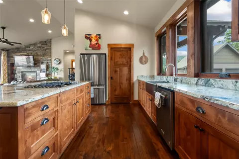 Kitchen - 67 Double Eagle Ct, Kalispell, MT 59901 photo 1 of 2