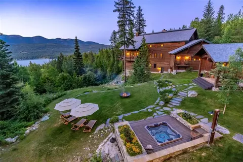 1725 Lion Mountain Dr, Whitefish, MT 59937
