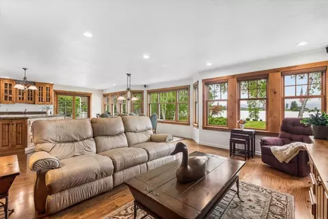 Living - 225 Siderius Ln, Bigfork, MT 59911 photo 3 of 4