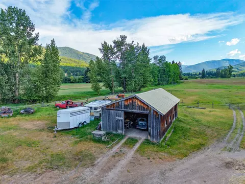 Exterior - 1132 Arabian Ln, Libby, MT 59923 photo 17 of 40