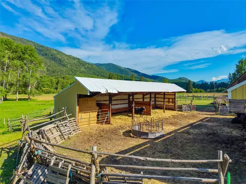 Exterior - 1132 Arabian Ln, Libby, MT 59923 photo 14 of 40
