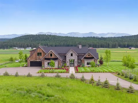 2053 Spring Prairie Ranch Rd, Whitefish, MT 59937