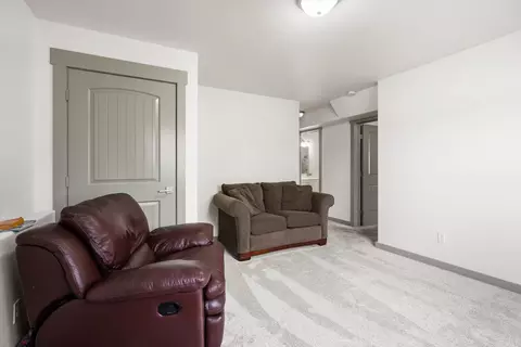 Entry Way - 286 Empire Loop, Kalispell, MT 59901 photo 2 of 2