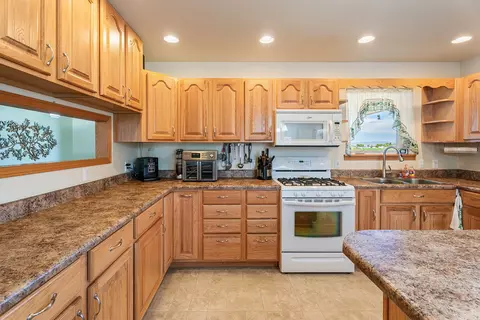 Kitchen - 16 Windy Meadow Dr, Townsend, MT 59644 photo 3 of 3