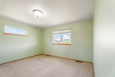 Bedroom - 16 Windy Meadow Dr, Townsend, MT 59644 photo 2 of 6
