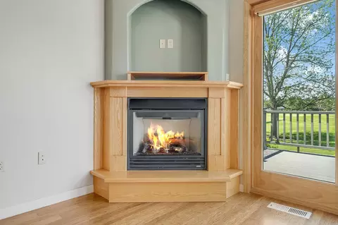 Living - 208 E Nicklaus Ave, Kalispell, MT 59901 photo 3 of 8