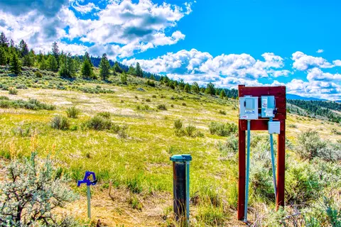 2136 Blue Sage Trl, Corvallis, MT 59828