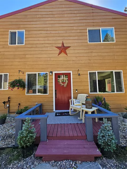 Exterior - 229 3rd Ave, Lincoln, MT 59639 photo 2 of 18