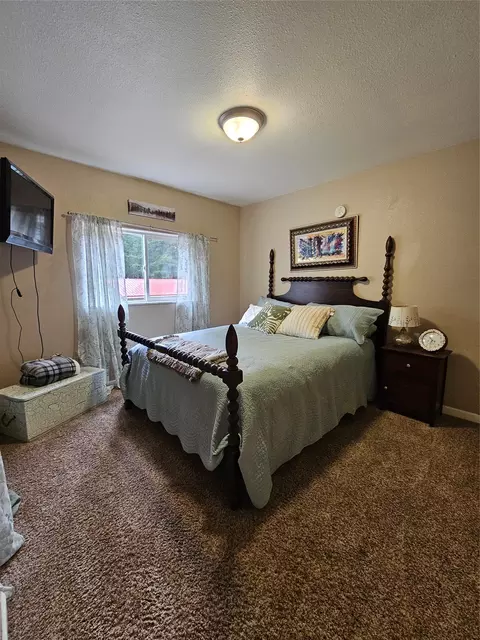 Bedroom - 229 3rd Ave, Lincoln, MT 59639 photo 5 of 6