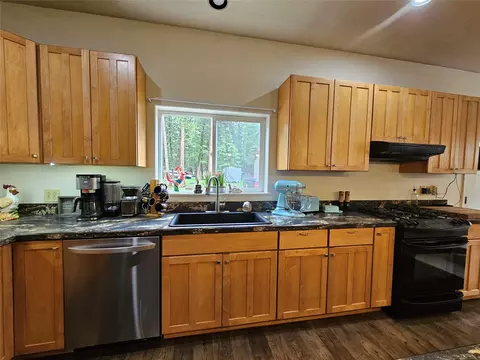 Kitchen - 229 3rd Ave, Lincoln, MT 59639 photo 4 of 4