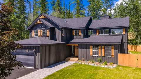 84 Wedgewood Ln, Whitefish, MT 59937