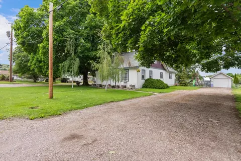Exterior - 1410 5th St E, Polson, MT 59860 photo 3 of 10