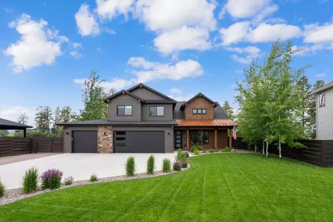 136 Antler Peak Ln, Kalispell, MT 59901