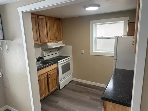 Kitchen - 1263 Us Hwy 2 E, Kalispell, MT 59901 photo 4 of 4