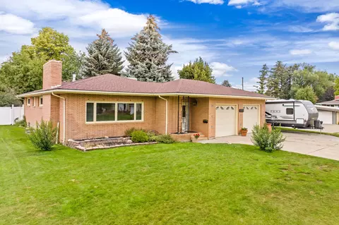 2212 Beech Dr, Great Falls, MT 59404