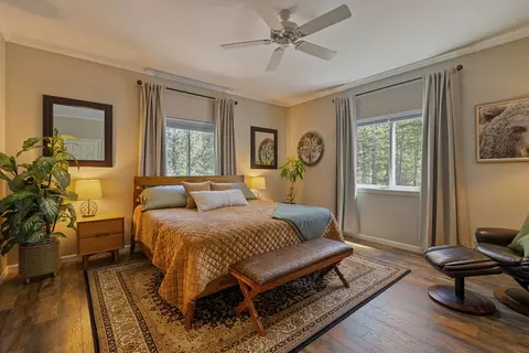 Bedroom - 165 Sylvan Dr, Bigfork, MT 59911 photo 2 of 6