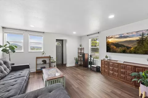 645 S Meridian Rd, Kalispell, MT 59901