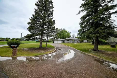 2127 1st Ave SW, Great Falls, MT 59404