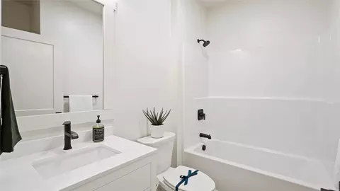 Bath - 5480 Fireweed Loop, Helena, MT 59602 photo 1 of 11