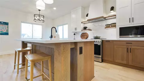 Kitchen - 5480 Fireweed Loop, Helena, MT 59602 photo 12 of 14