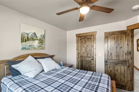 Bedroom - 538 Evergreen Dr, Kalispell, MT 59901 photo 5 of 7
