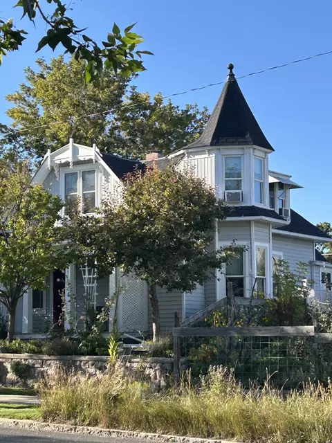 1020 11th Ave, Helena, MT 59601