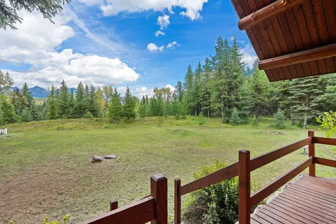 Exterior - 14000 N Fork Rd, Polebridge, MT 59928 photo 6 of 17