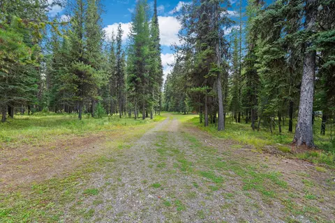 Exterior - 14000 N Fork Rd, Polebridge, MT 59928 photo 16 of 17