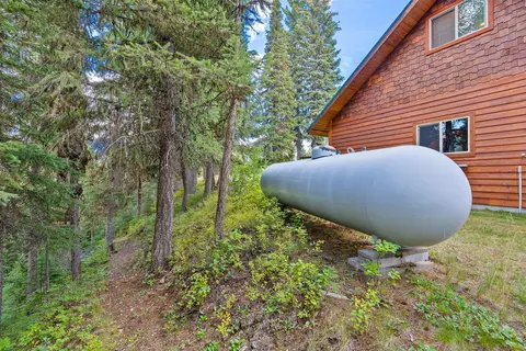 Exterior - 14000 N Fork Rd, Polebridge, MT 59928 photo 7 of 17