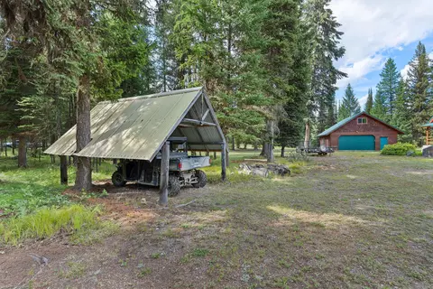 Exterior - 14000 N Fork Rd, Polebridge, MT 59928 photo 8 of 17