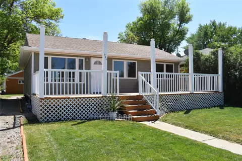 908 Turner Ave, Shelby, MT 59474