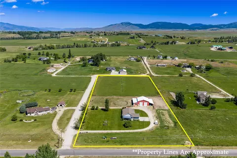 4704 Linhart Ln, Stevensville, MT 59870