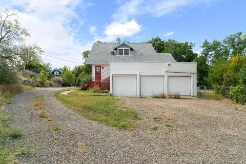 Exterior - 520 E 6th Ave, Helena, MT 59601 photo 7 of 13