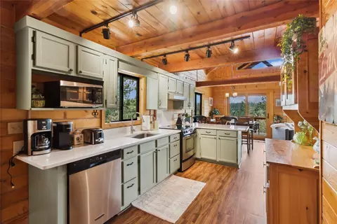 Kitchen - 168 Carpenter Ln, Eureka, MT 59917 photo 4 of 4