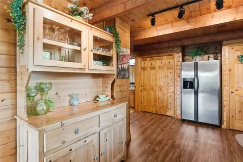 Kitchen - 168 Carpenter Ln, Eureka, MT 59917 photo 2 of 4