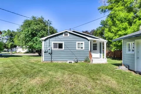 Exterior - 514 S 7th St, Hamilton, MT 59840 photo 9 of 14