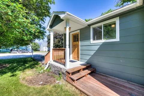 Exterior - 514 S 7th St, Hamilton, MT 59840 photo 6 of 14