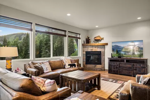 Living - 134 Inspiration Loop, Whitefish, MT 59937 photo 2 of 4