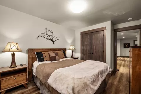 Bedroom - 134 Inspiration Loop, Whitefish, MT 59937 photo 6 of 9